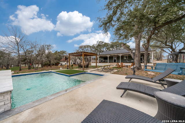 Image 26 of 33 For 22420 Red Sand