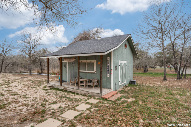 Image 28 of 33 For 22420 Red Sand