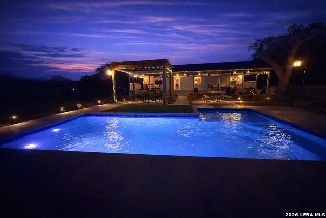 Image 3 of 33 For 22420 Red Sand