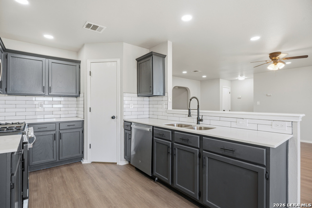 Image 11 of 27 For 8819 Trumpet