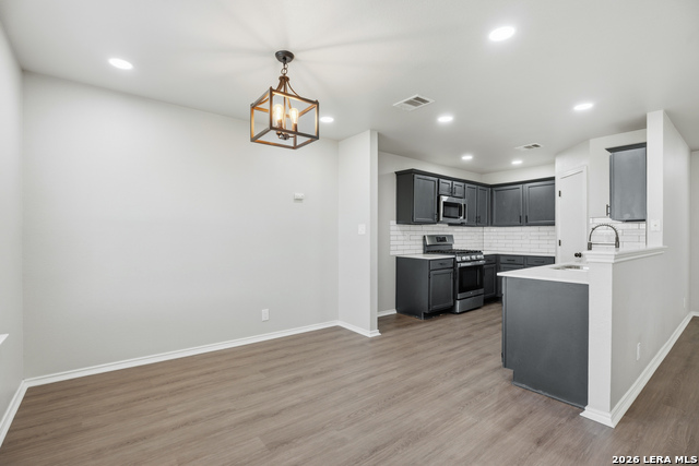 Image 14 of 27 For 8819 Trumpet