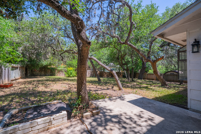 Image 22 of 23 For 5414 Timber Post