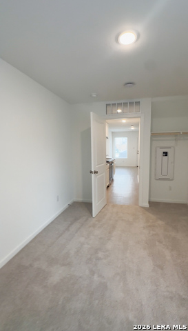 Listing photo id 3 for 5018 Primrose Ridge