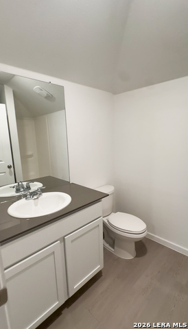 Listing photo id 4 for 5018 Primrose Ridge