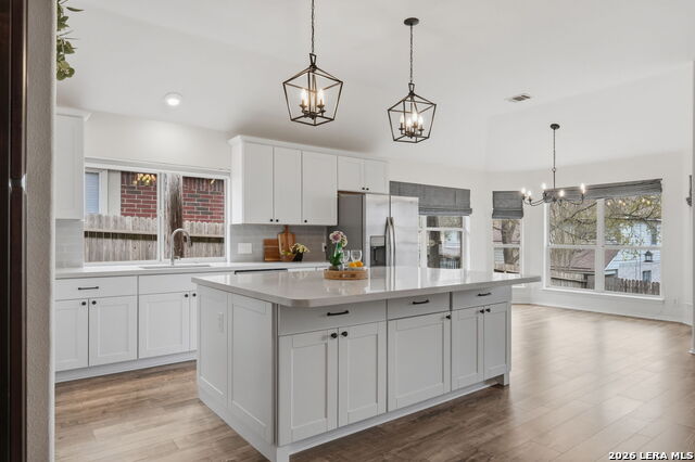 Image 15 of 39 For 18714 Rogers Lake