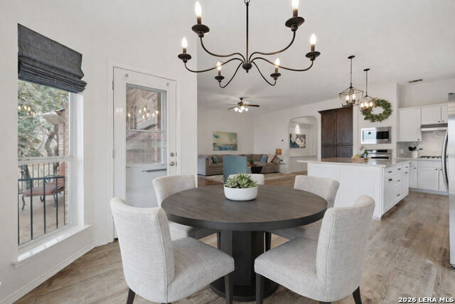 Image 16 of 39 For 18714 Rogers Lake