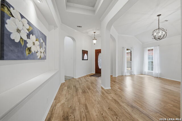 Image 6 of 39 For 18714 Rogers Lake