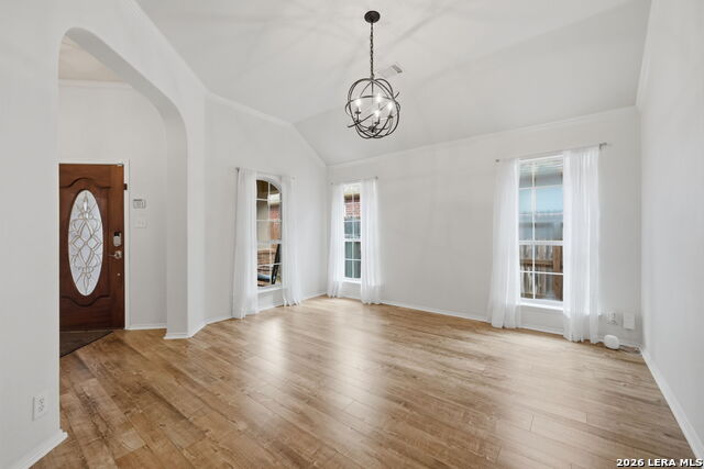 Image 7 of 39 For 18714 Rogers Lake