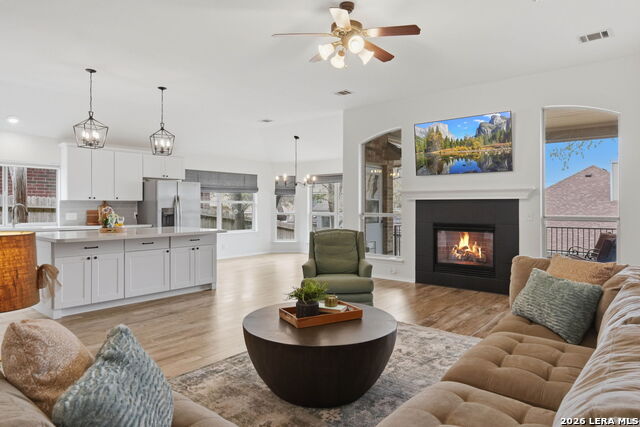 Image 9 of 39 For 18714 Rogers Lake