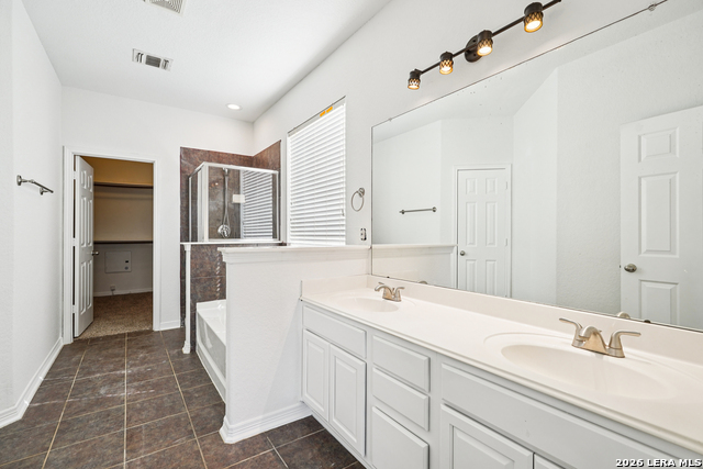 Image 21 of 41 For 9907 Mill Path