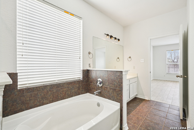 Image 22 of 41 For 9907 Mill Path