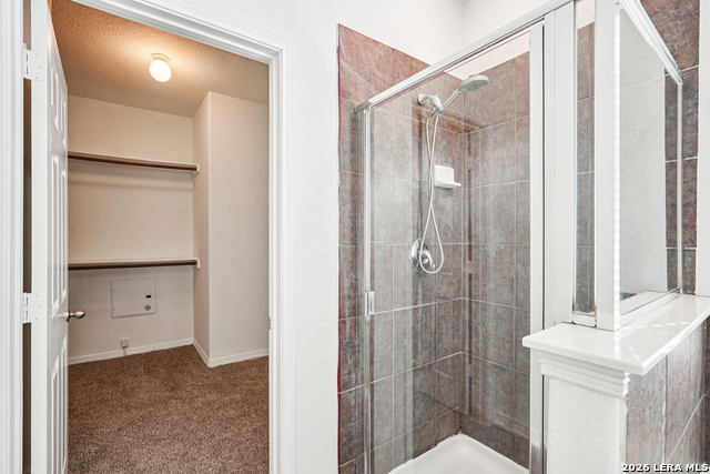 Image 25 of 41 For 9907 Mill Path