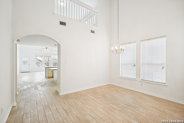 Image 3 of 41 For 9907 Mill Path