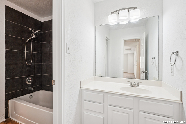 Image 35 of 41 For 9907 Mill Path