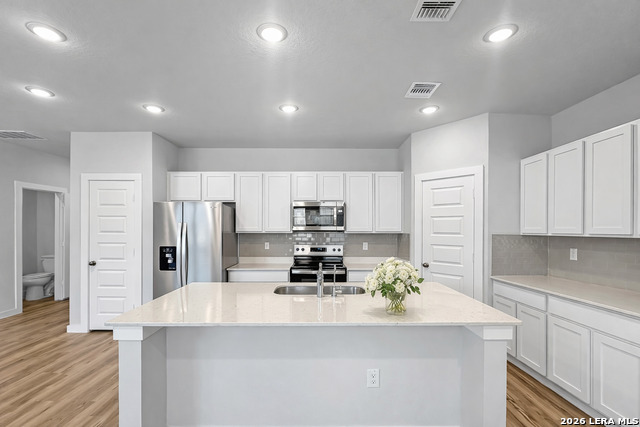 Image 6 of 20 For 14506 Emerio