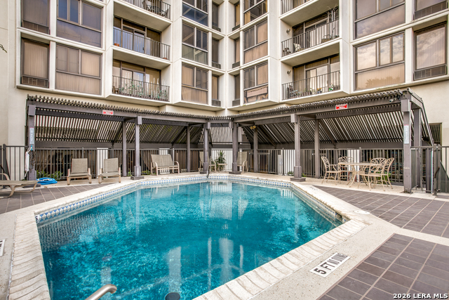 Image 24 of 32 For 7701 Wurzbach  2303