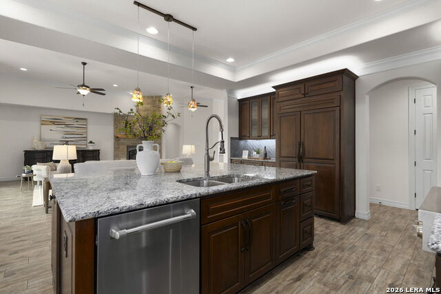 Image 16 of 72 For 948 Lazy Diamond