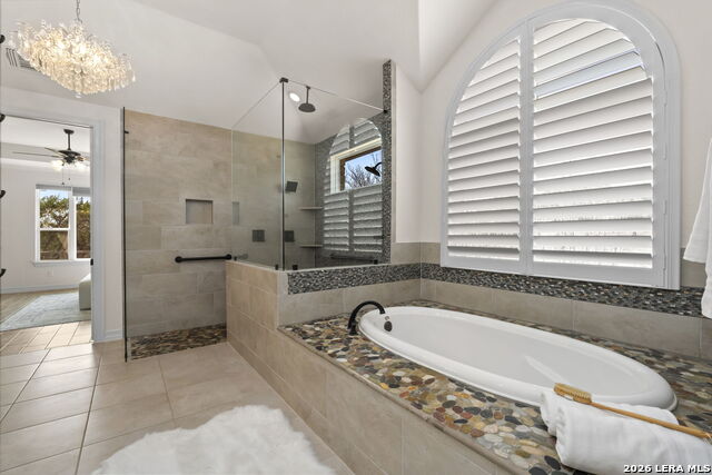 Image 25 of 72 For 948 Lazy Diamond