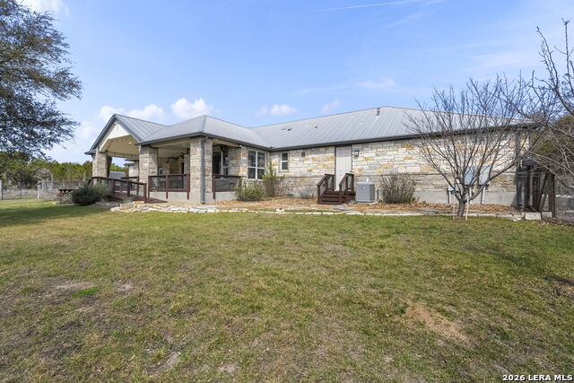 Image 48 of 72 For 948 Lazy Diamond