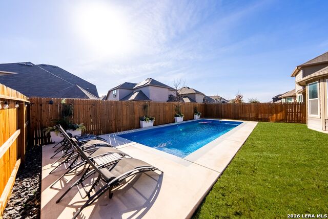 Image 3 of 42 For 12220 Jeremiah