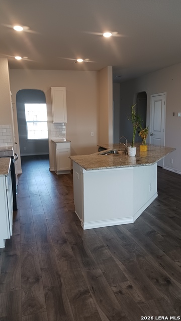 Image 7 of 29 For 303 Sulphur Springs