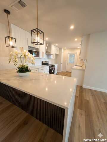 Image 4 of 13 For 5419 Ben Hur