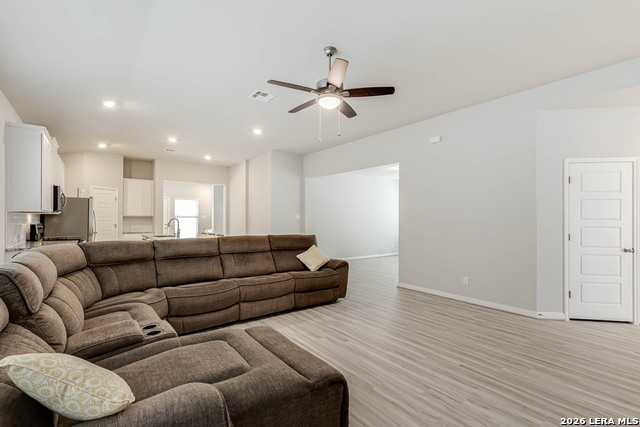 Image 8 of 27 For 11530 Buffalo Grove