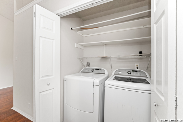 Image 15 of 19 For 9140 Timber  Unit 4002