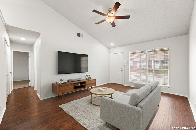 Image 4 of 19 For 9140 Timber  Unit 4002