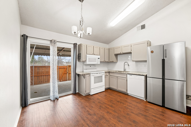 Image 6 of 19 For 9140 Timber  Unit 4002