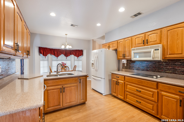 Image 14 of 34 For 15407 Tamaron Pass