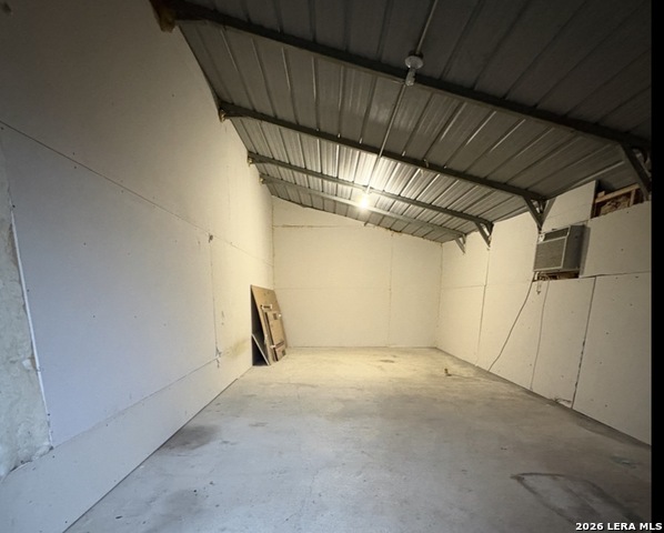 Image 11 of 13 For 135 Willee Dr.