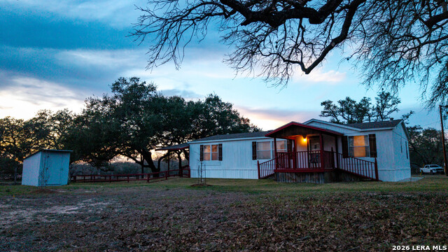 Image 27 of 30 For 104 Longhorn