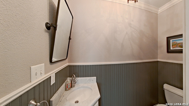 Image 28 of 38 For 664 California