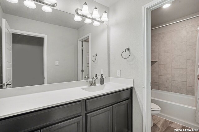 Image 23 of 25 For 215 Wickersham