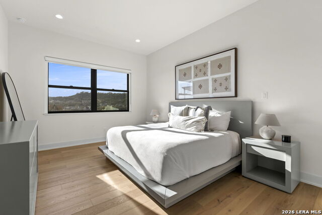 Image 29 of 47 For 23115 Henness Pass