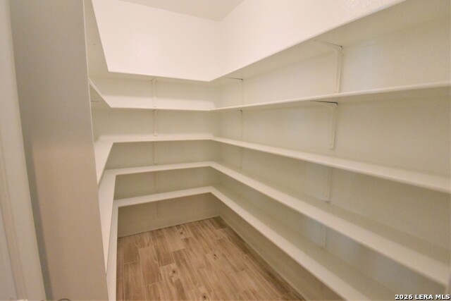 Image 17 of 29 For 6066 Akin Circle