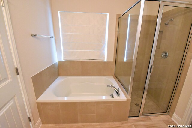 Image 19 of 29 For 6066 Akin Circle