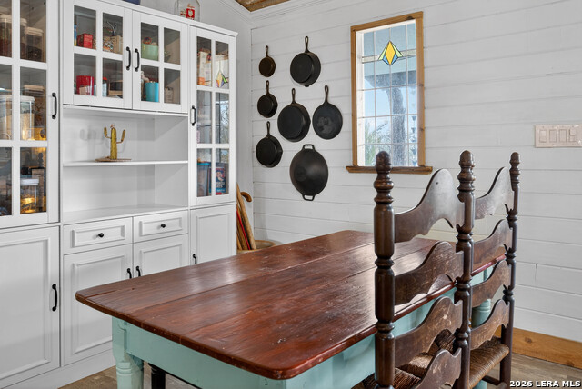 Image 12 of 49 For 405 Coughran