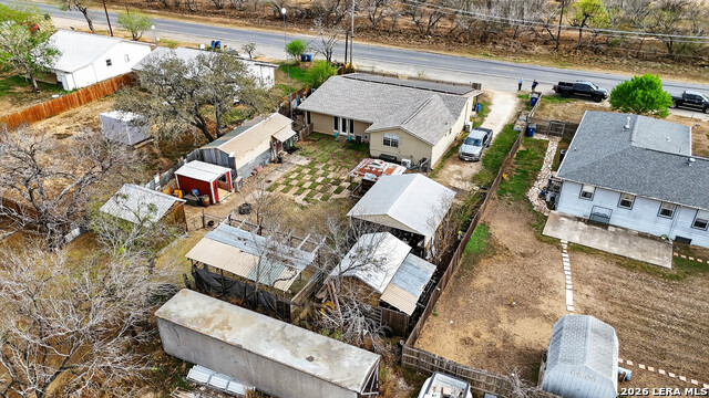 Image 39 of 49 For 405 Coughran