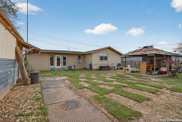 Image 47 of 49 For 405 Coughran