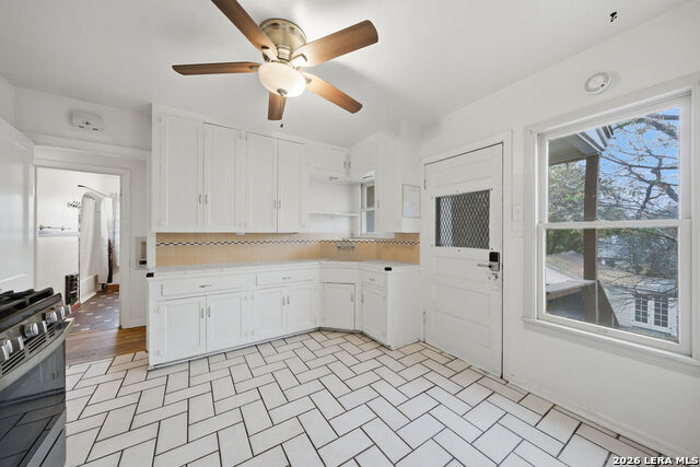 Image 13 of 22 For 526 Fulton  