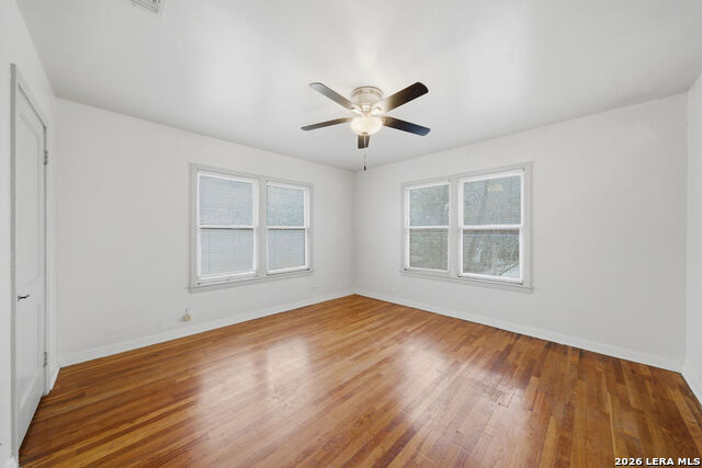 Image 19 of 22 For 526 Fulton  