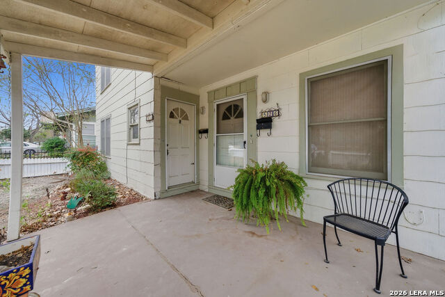 Image 2 of 22 For 526 Fulton  