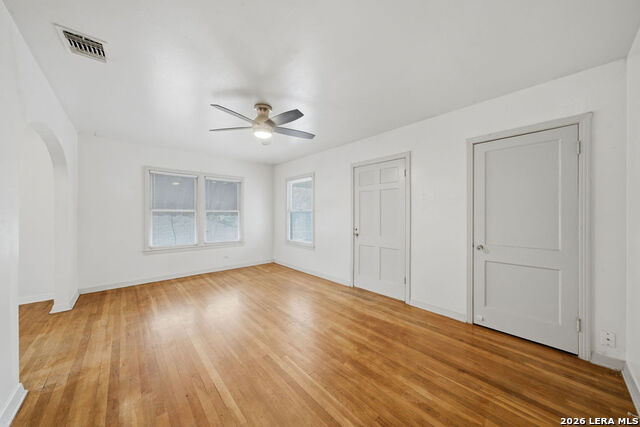 Image 8 of 22 For 526 Fulton  