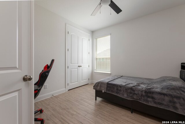 Image 19 of 31 For 9307 Madler  