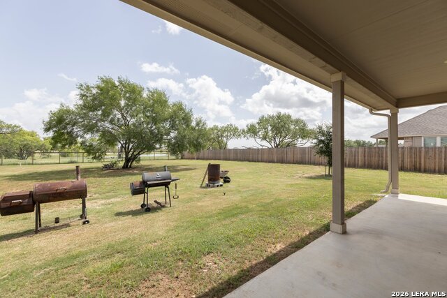 Image 22 of 31 For 9307 Madler  