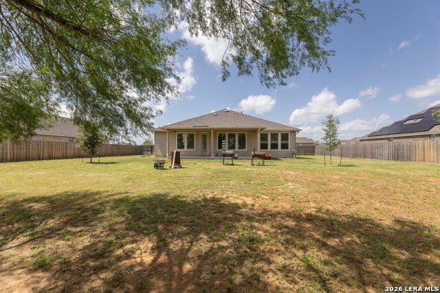 Image 25 of 31 For 9307 Madler  