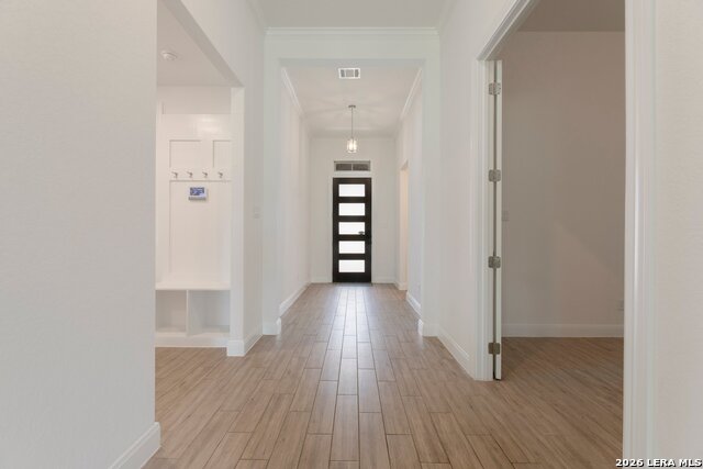 Image 3 of 31 For 9307 Madler  