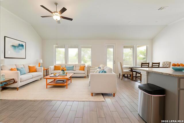 Image 4 of 31 For 9307 Madler  